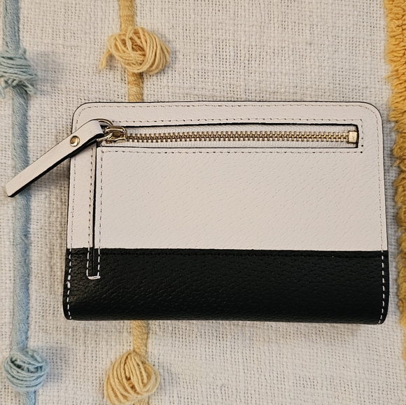 Kate Spade Black and White Wallet - Picture 2 of 12